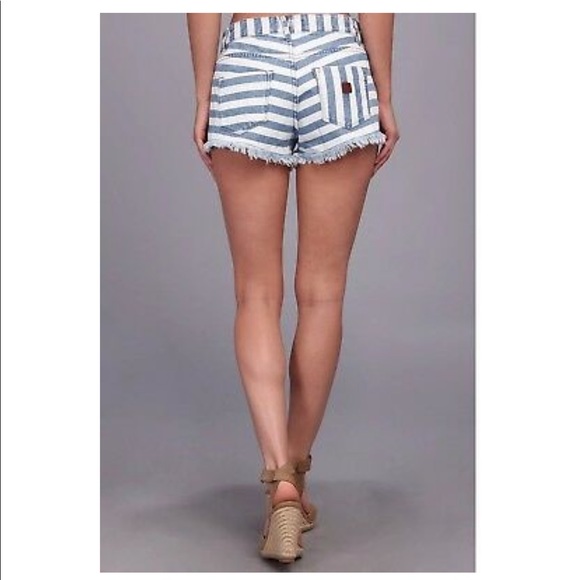Roxy Denim Striped Shorts - Picture 2 of 11